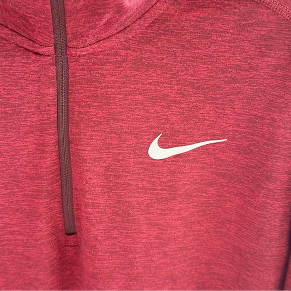 NEW♥️ NIKE ELEMENT DARK RED BURGUNDY QUARTER ZIP TOP XS RELAX FIT RUN GOLF MOCK - Picture 7 of 9